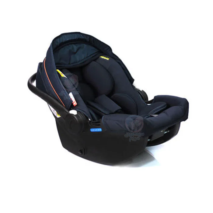 کریر Graco با قابلیت تبدیل به نی‌نی لای‌لای