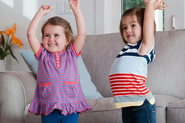 موقع خرید شورت تمرینی باید به محدوده وزن و سایز کودکان دقت داشته باشید.