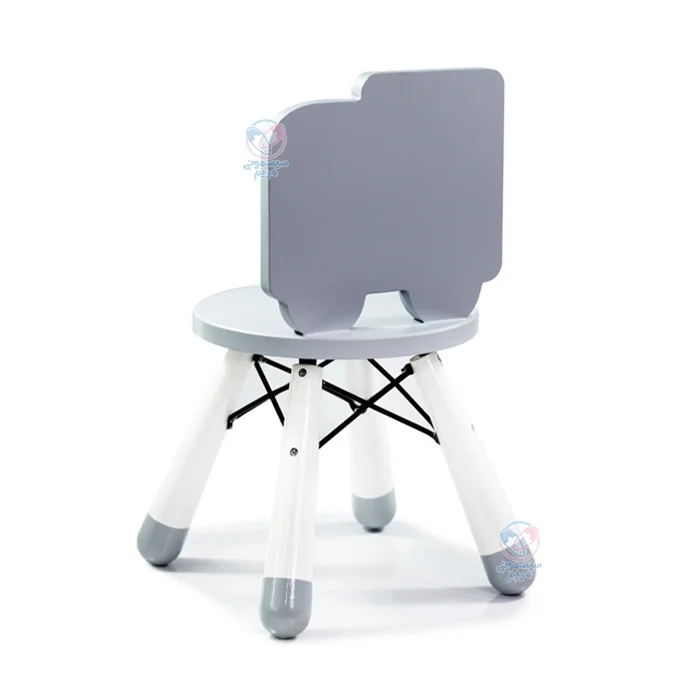 صندلی چوبی کودک بیبی ویژن Baby Vision ماشین، محصولی فانتزی به‌شکل ماشین