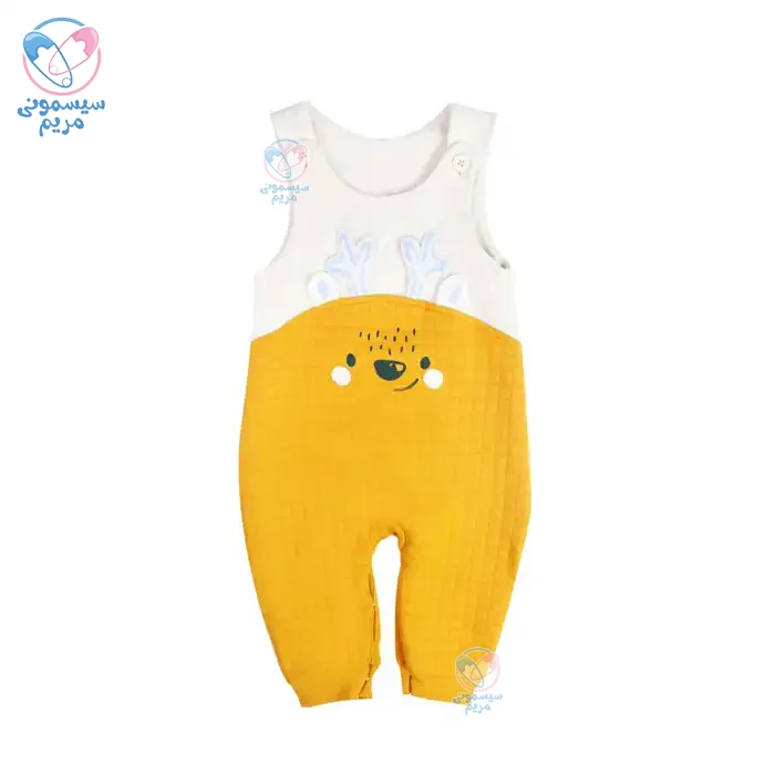 این لباس از پنبه نرم و قابل تنفس تولید شده و دارای طرح گوزن خنده‌دار در جلوی آن است.