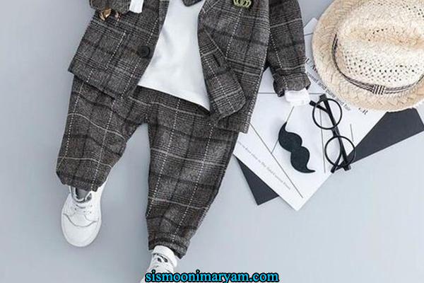 یک ست رسمی، دل و هوش را از سر آدم می‌برد و بچه‌ها را بسیار بامزه می‌کند.