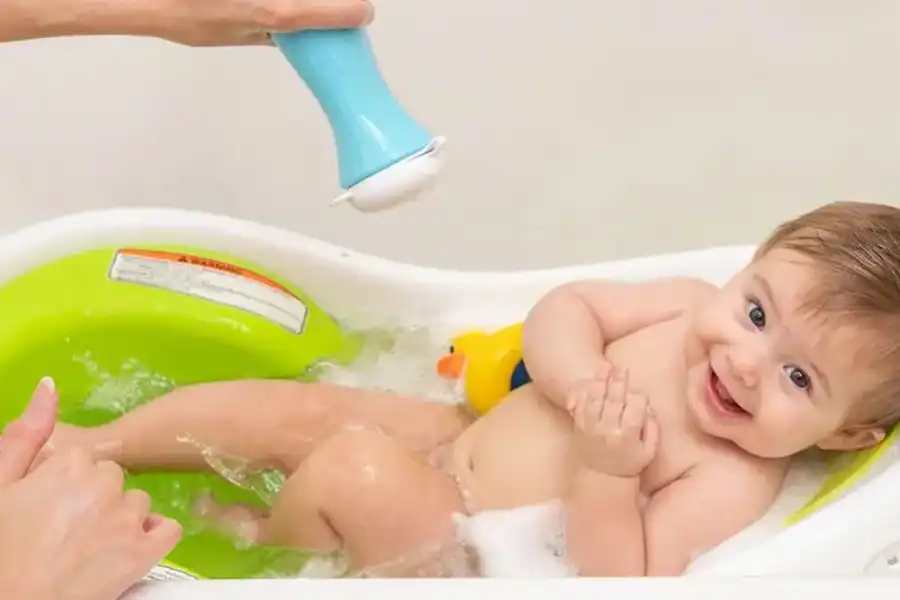 برخی از مدل‌های آبریز حمام دارای ویژگی‌های منحصربه‌فردی مانند دماسنج، صافی و دریچه برای تنظیم جریان آب هستند.