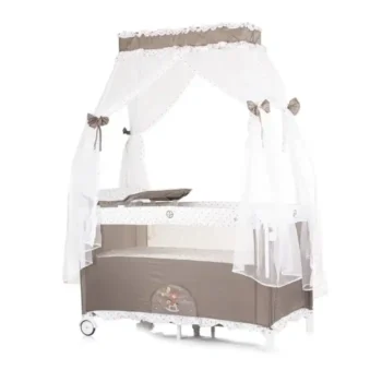 تخت کنار مادر و پارک چیپولینو Chipolino Palace