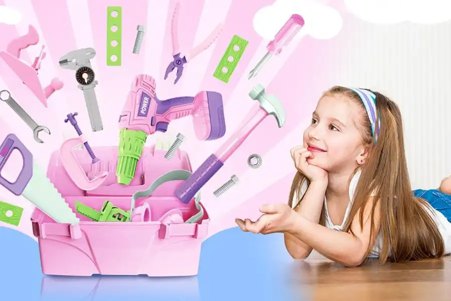 تمامی ابزارهای داخل جعبه، دارای لبه‌های گرد هستند تا هیچ خطری کودک را تهدید نکند.