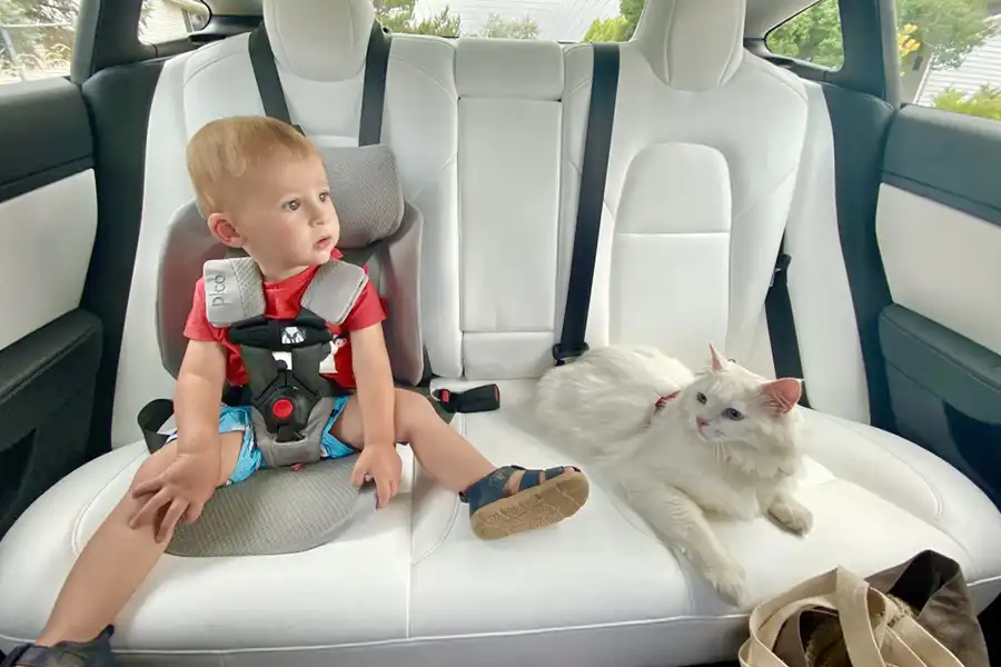 مکانهایی را برای اقامت و استراحت انتخاب کنید که نیازهای اولیه شما و کودکتان را برآورده کنند.