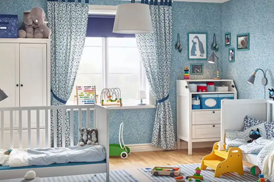 جشن سیسمونی در ایران پس از خرید سیسمونی کامل نوزاد و چیدمان آن برگزار میشود.