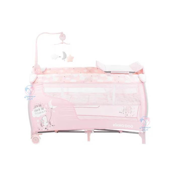 مجهز به جای تعویض و خواب برای نوزاد