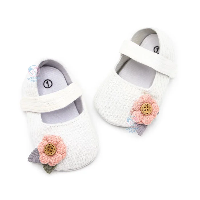 پاپوش گل ریز و دکمه مستر شوز Mrshoes سفید