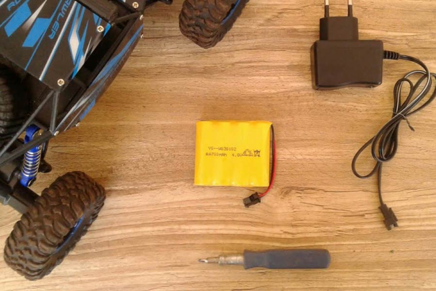 ظرفیت باتری، نمایشگر مدتزمان انرژی پایدار باتری است.