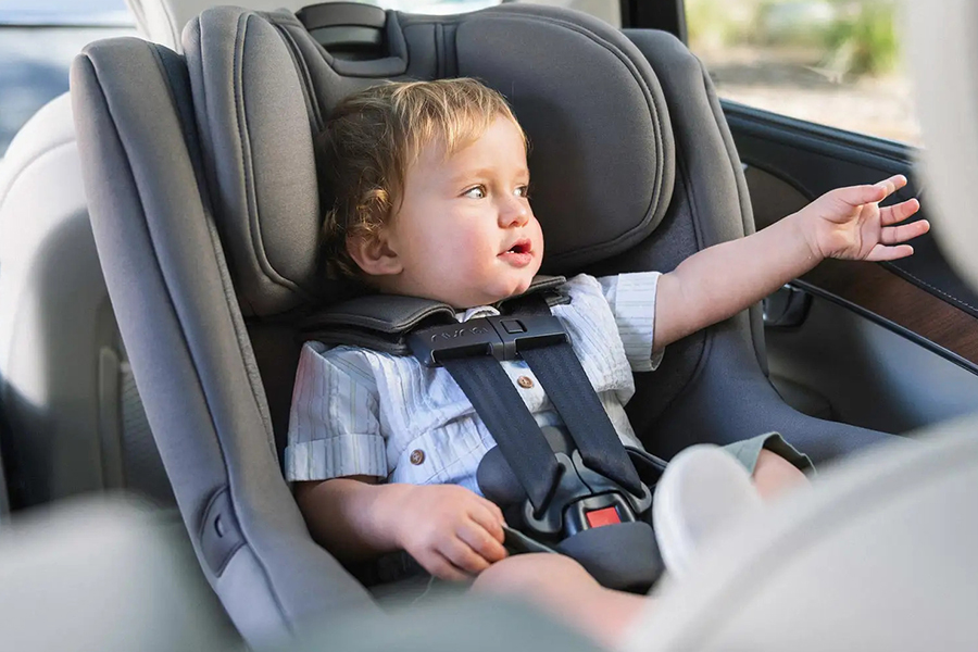 پارچه‌های هوشمند نونا در هر شرایط آب‌وهوایی به تنظیم دمای بدن کودک کمک می‌کنند